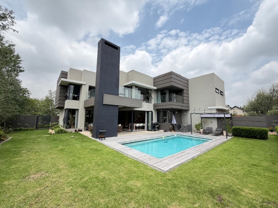 5 Bedroom Property for Sale in Midstream Estate Gauteng