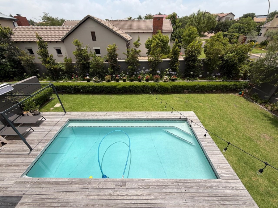 5 Bedroom Property for Sale in Midstream Estate Gauteng