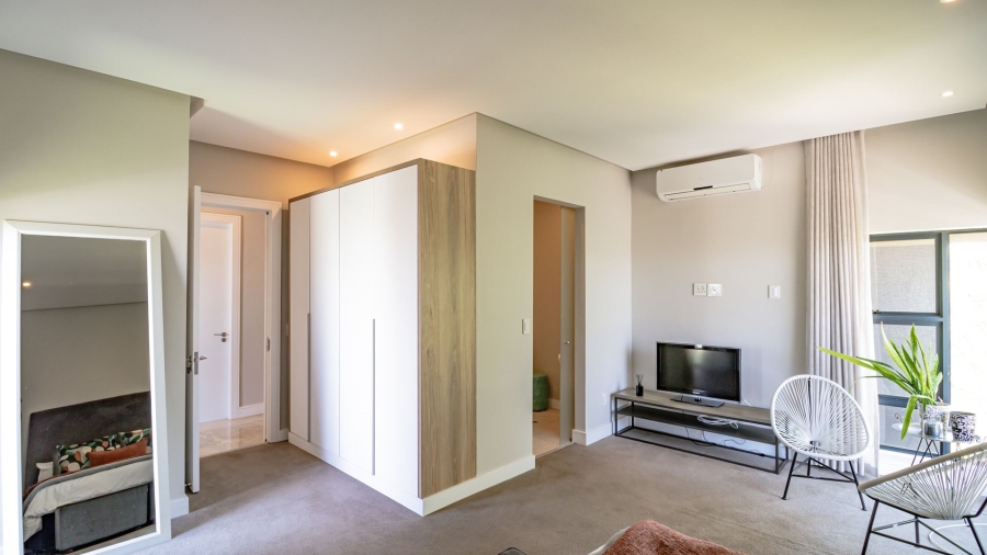 5 Bedroom Property for Sale in Midstream Estate Gauteng