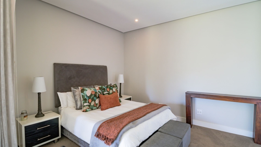 5 Bedroom Property for Sale in Midstream Estate Gauteng