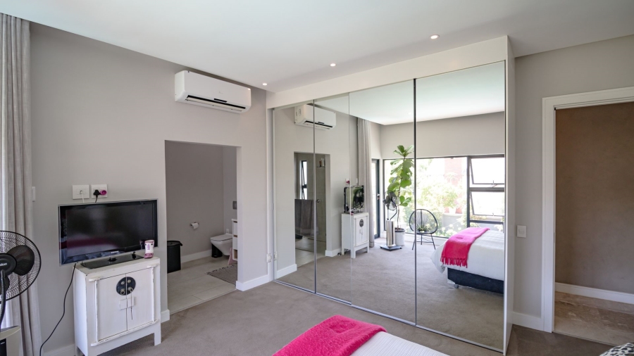 5 Bedroom Property for Sale in Midstream Estate Gauteng