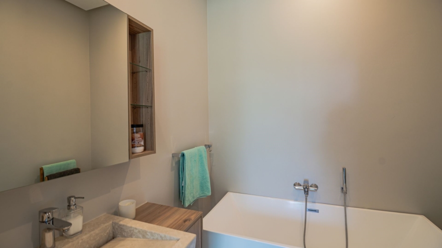 5 Bedroom Property for Sale in Midstream Estate Gauteng