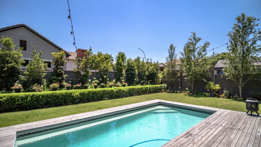 5 Bedroom Property for Sale in Midstream Estate Gauteng