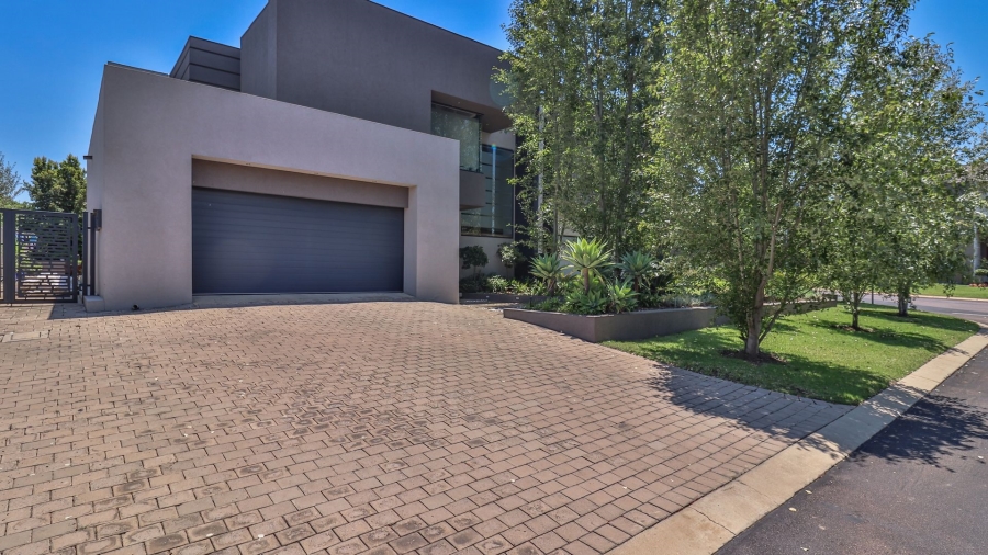 5 Bedroom Property for Sale in Midstream Estate Gauteng