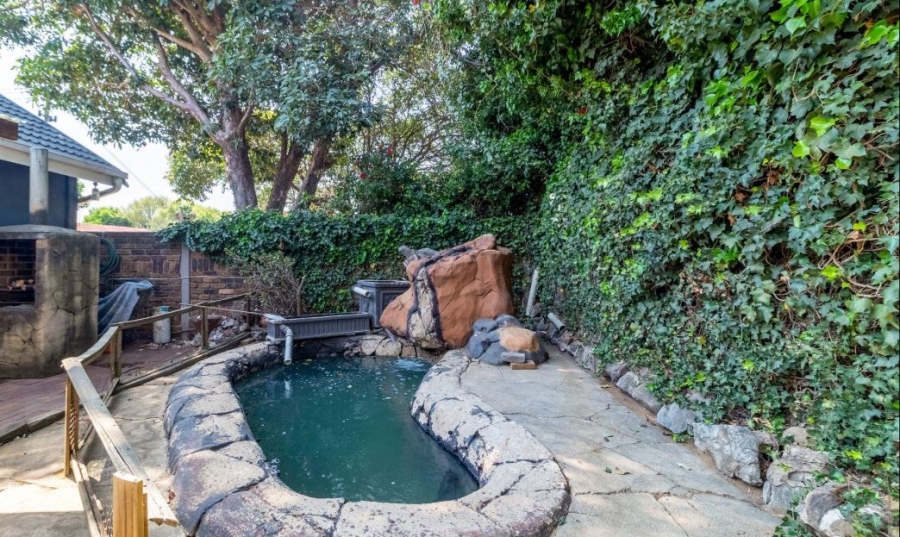 4 Bedroom Property for Sale in The Hill Gauteng