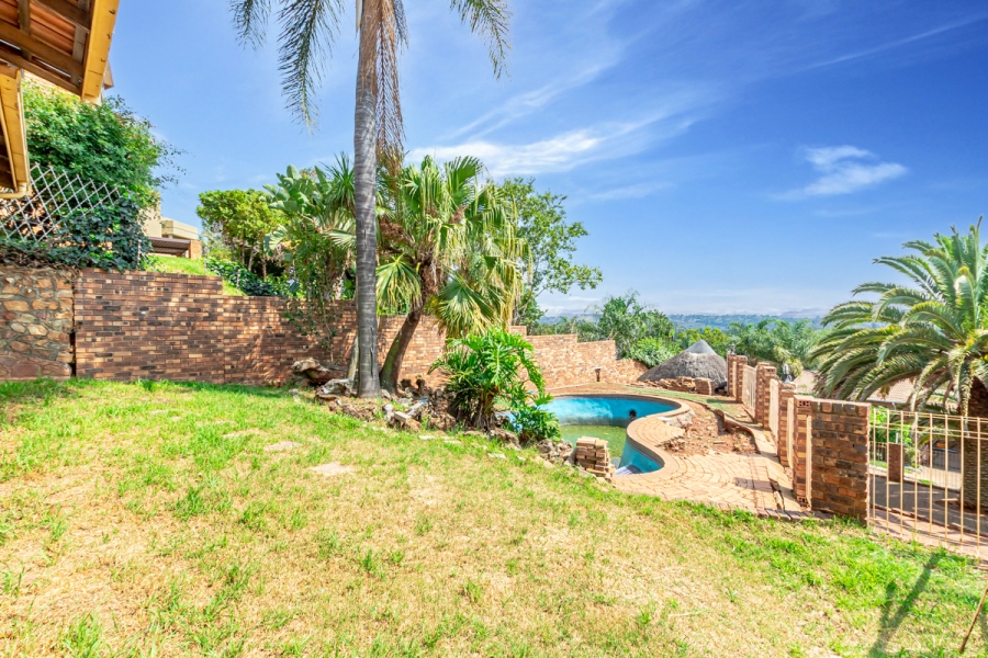 4 Bedroom Property for Sale in Helderkruin Gauteng