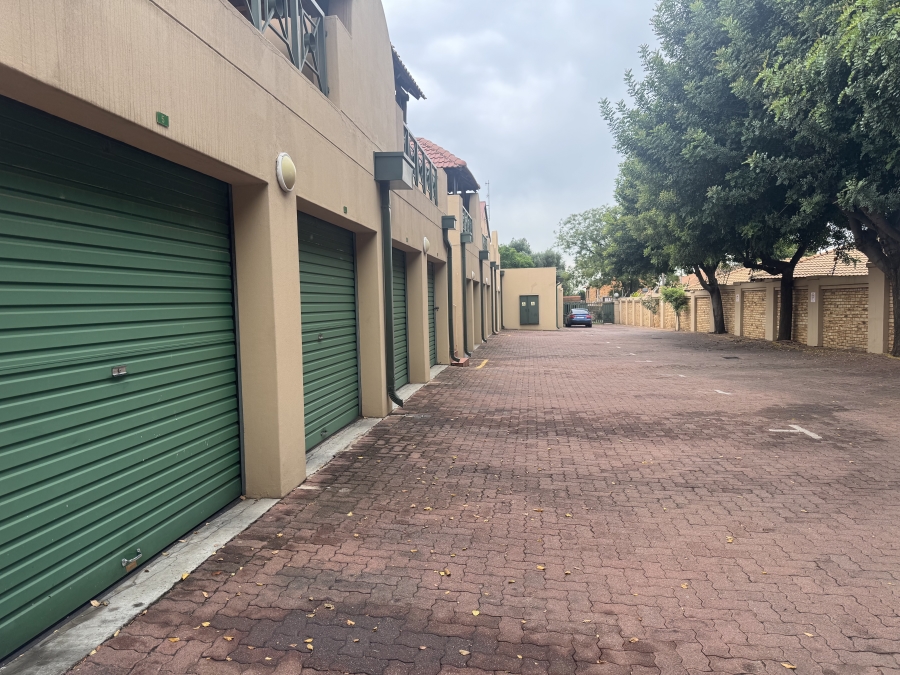 2 Bedroom Property for Sale in New Redruth Gauteng