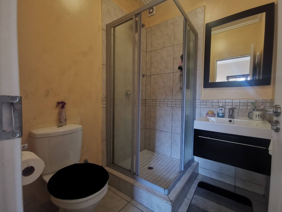 2 Bedroom Property for Sale in Ferndale Gauteng