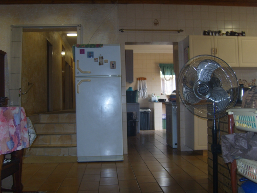 4 Bedroom Property for Sale in Suideroord Gauteng