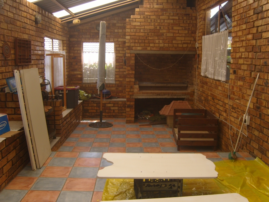 4 Bedroom Property for Sale in Suideroord Gauteng