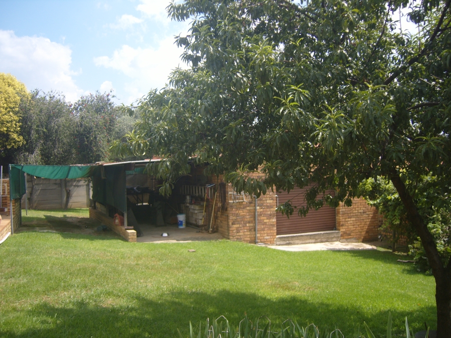 4 Bedroom Property for Sale in Suideroord Gauteng