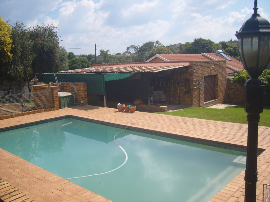 4 Bedroom Property for Sale in Suideroord Gauteng