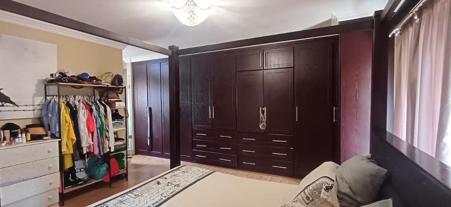 3 Bedroom Property for Sale in Bronberg Close Gauteng