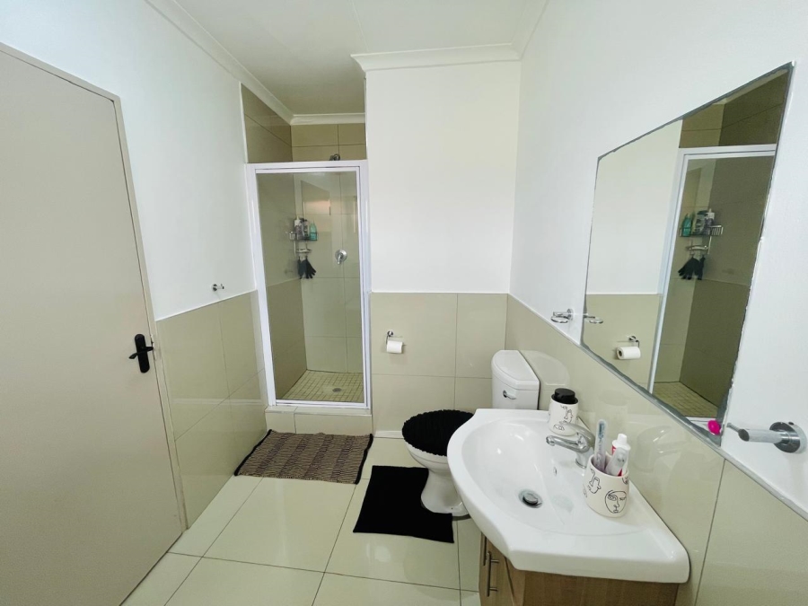 2 Bedroom Property for Sale in Meyersdal Gauteng