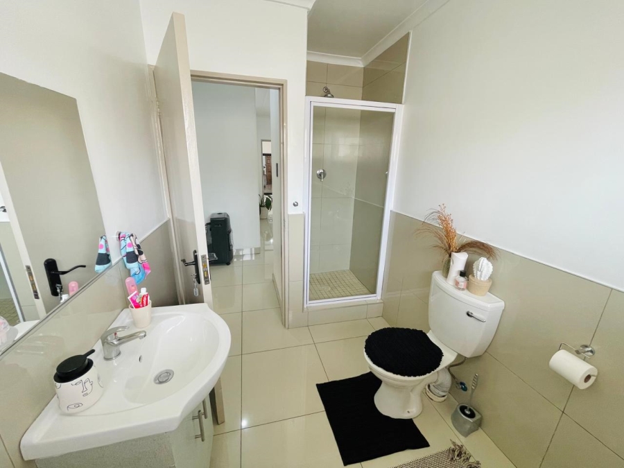 2 Bedroom Property for Sale in Meyersdal Gauteng