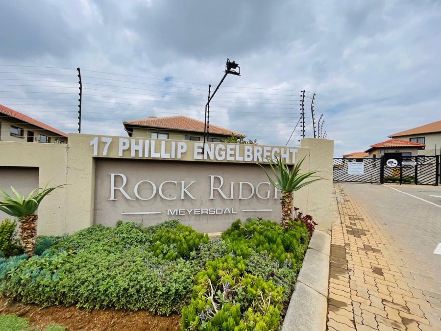 2 Bedroom Property for Sale in Meyersdal Gauteng