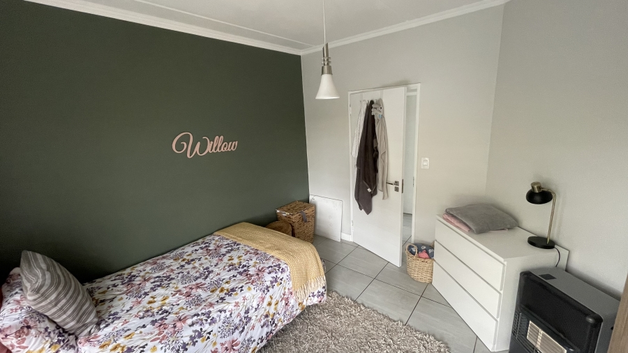 To Let 3 Bedroom Property for Rent in Waterfall Gauteng