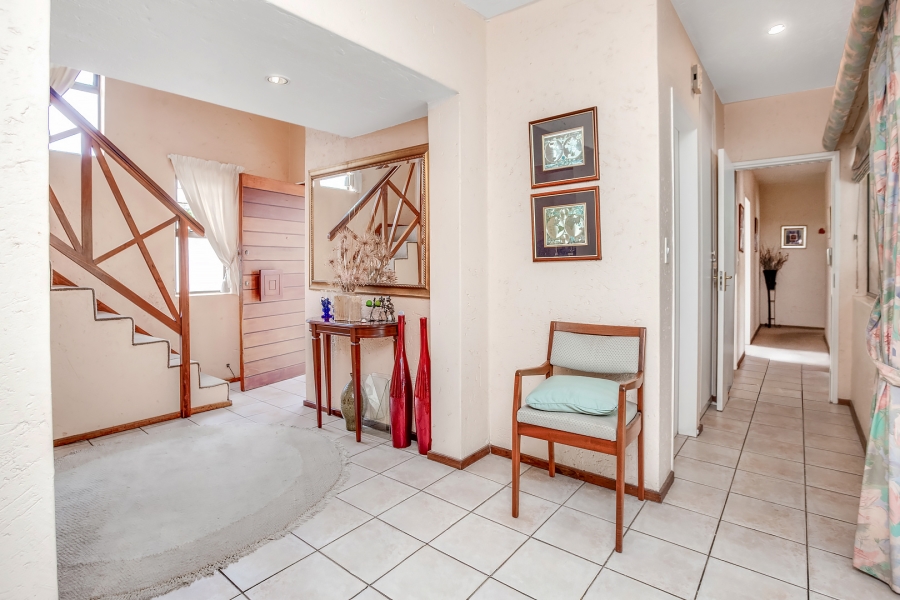 4 Bedroom Property for Sale in Bryanston Gauteng