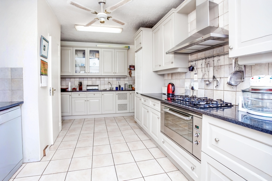 4 Bedroom Property for Sale in Bryanston Gauteng