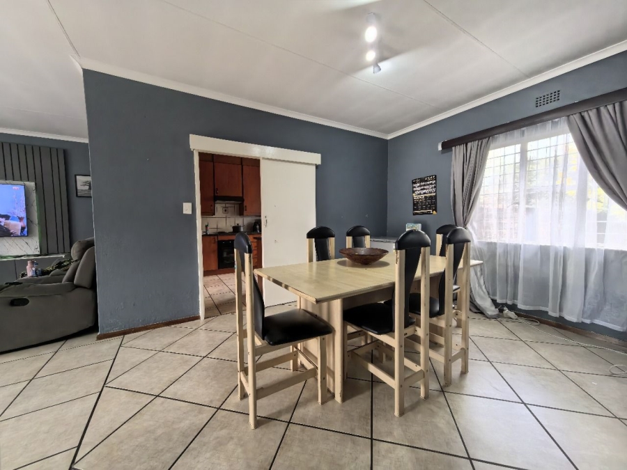 3 Bedroom Property for Sale in Edleen Gauteng