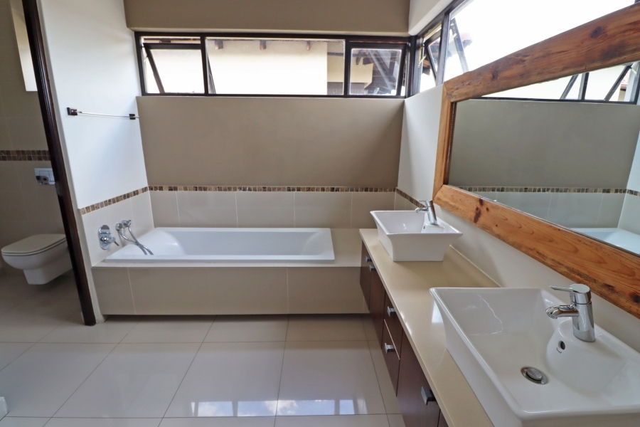 4 Bedroom Property for Sale in Solridge Gauteng