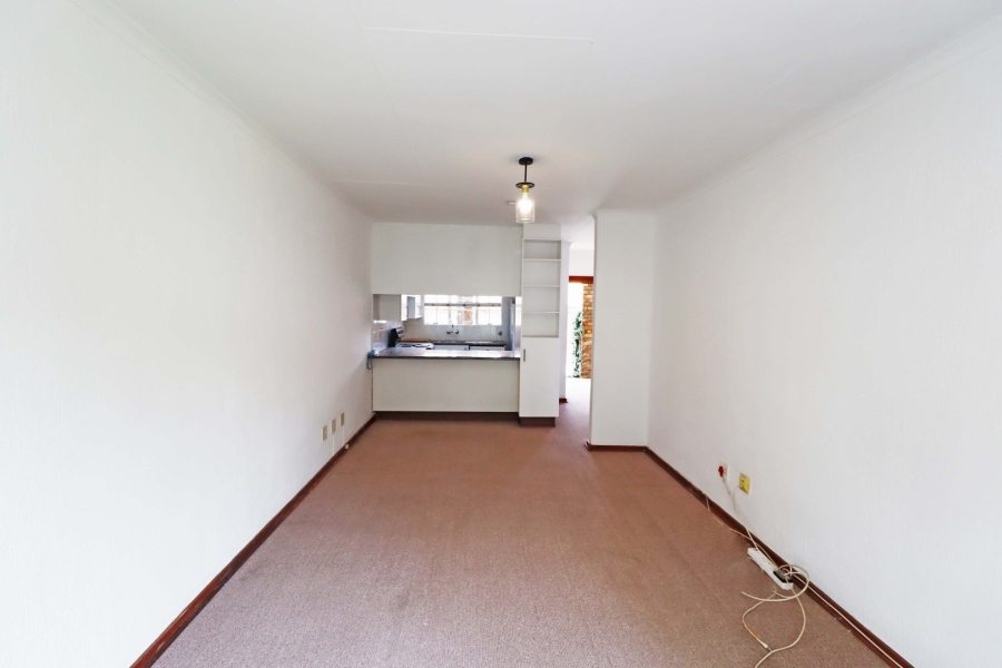 1 Bedroom Property for Sale in Bryanston Gauteng