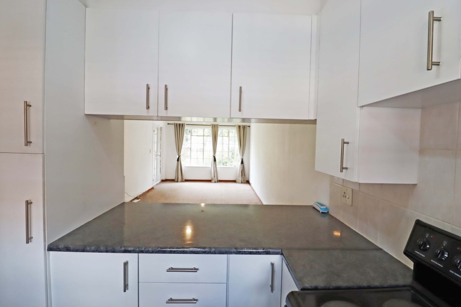 1 Bedroom Property for Sale in Bryanston Gauteng