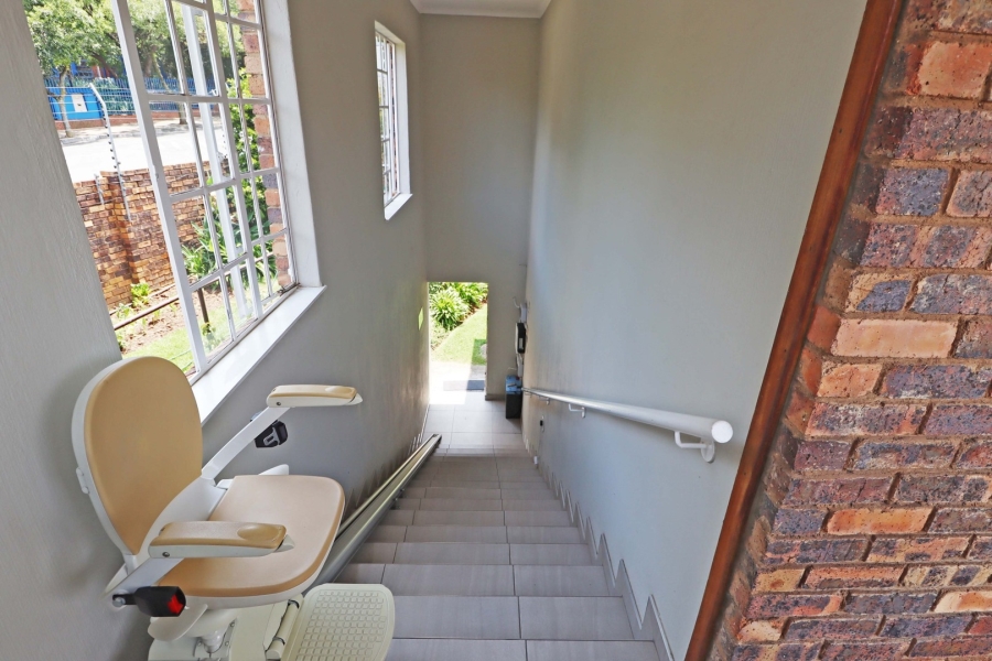 1 Bedroom Property for Sale in Bryanston Gauteng