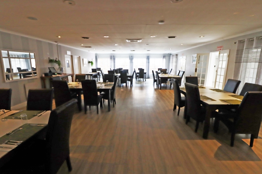 1 Bedroom Property for Sale in Bryanston Gauteng