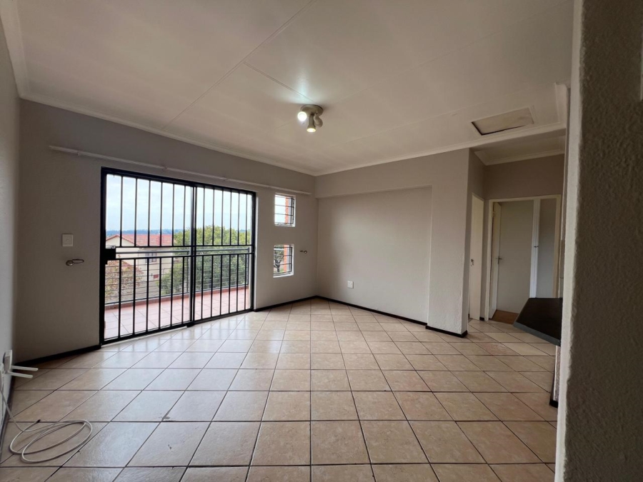 2 Bedroom Property for Sale in Willowbrook Gauteng