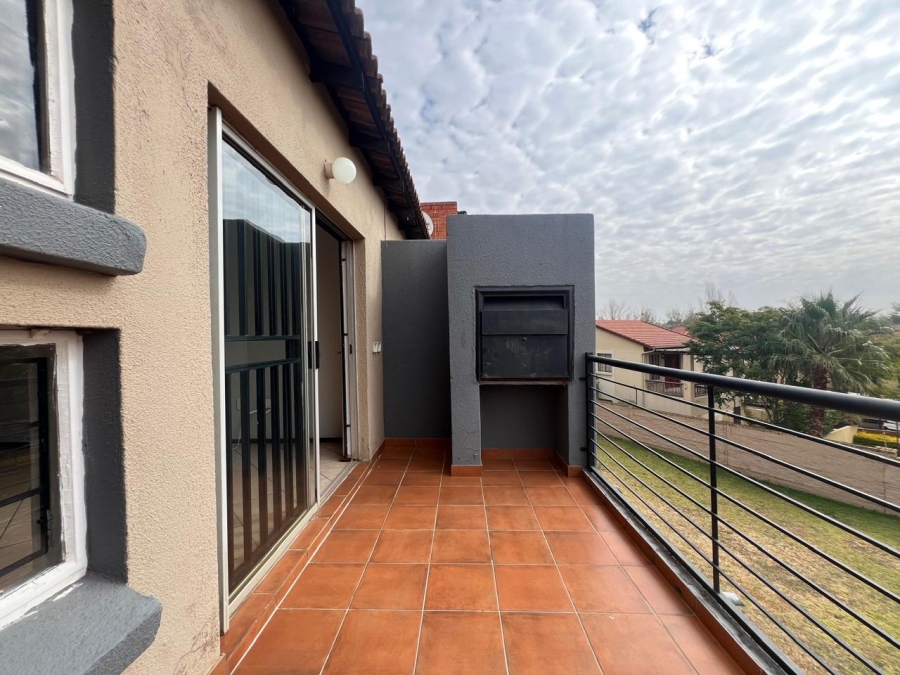 2 Bedroom Property for Sale in Willowbrook Gauteng