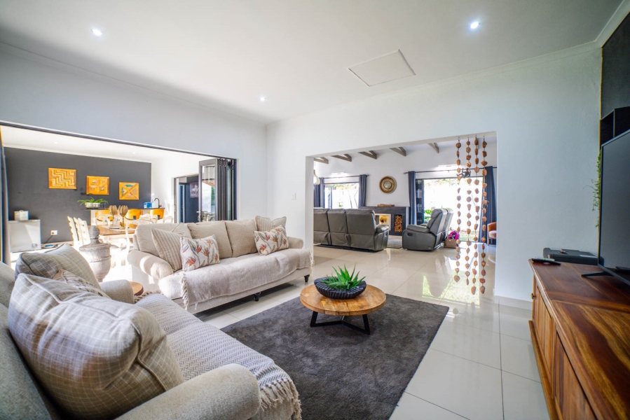 4 Bedroom Property for Sale in Maroeladal Gauteng