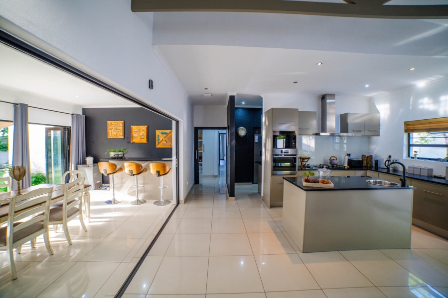 4 Bedroom Property for Sale in Maroeladal Gauteng