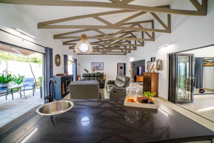 4 Bedroom Property for Sale in Maroeladal Gauteng