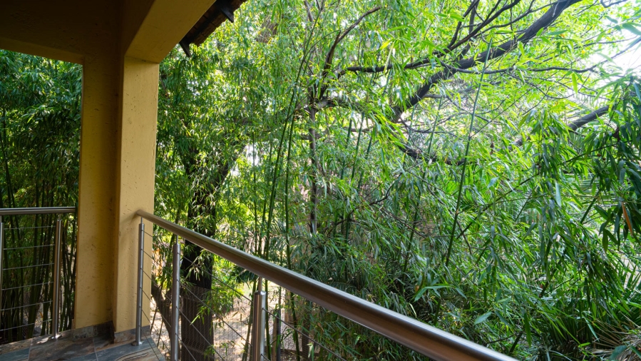 7 Bedroom Property for Sale in Buccleuch Gauteng