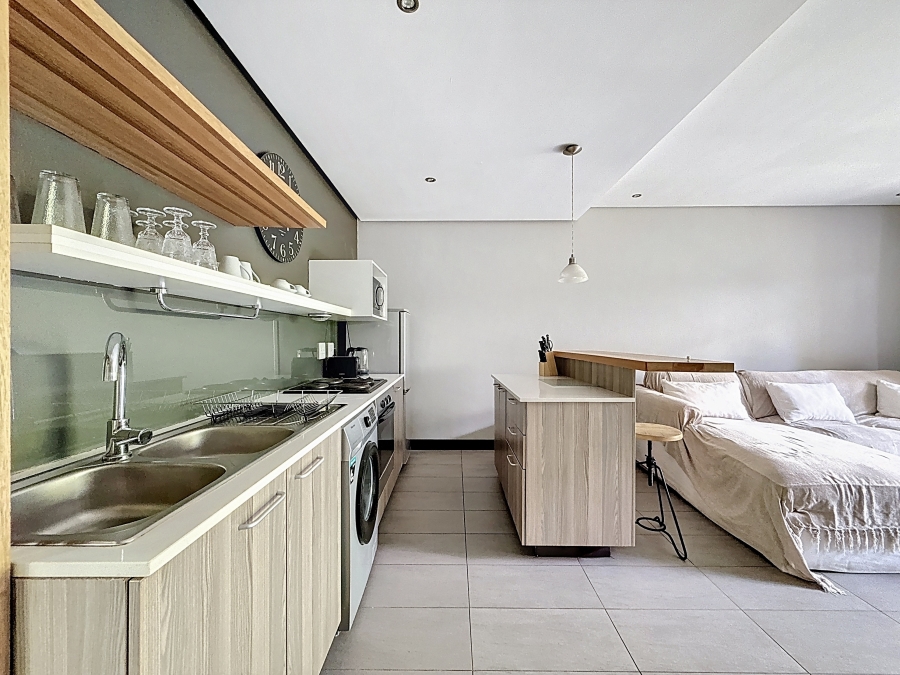 To Let 1 Bedroom Property for Rent in Menlo Park Gauteng