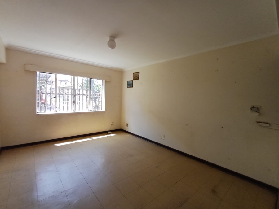 2 Bedroom Property for Sale in Vanderbijlpark CW 5 Gauteng