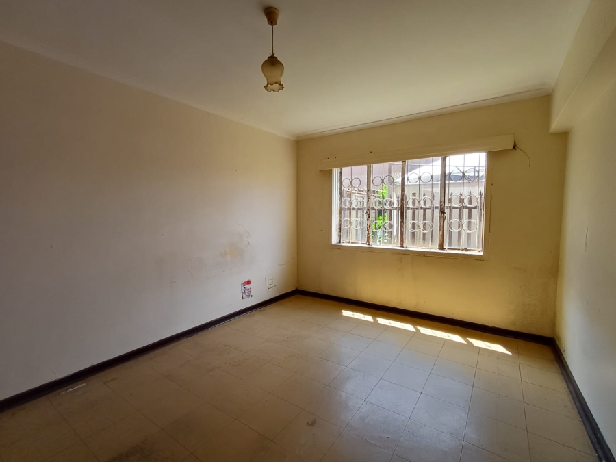 2 Bedroom Property for Sale in Vanderbijlpark CW 5 Gauteng