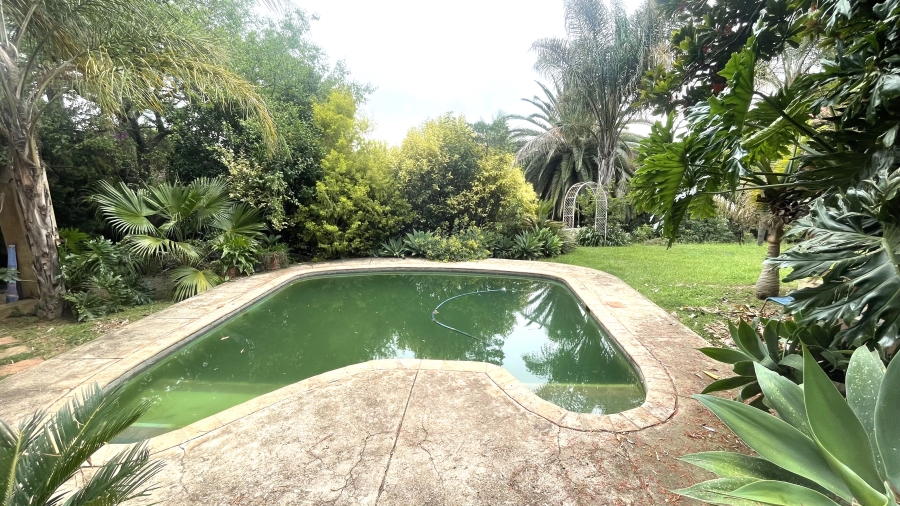 7 Bedroom Property for Sale in Waterkloof Ridge Gauteng