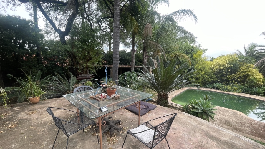 7 Bedroom Property for Sale in Waterkloof Ridge Gauteng