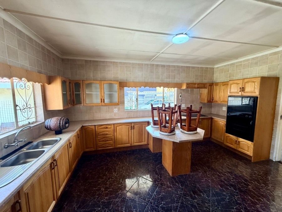 4 Bedroom Property for Sale in Duncanville Gauteng