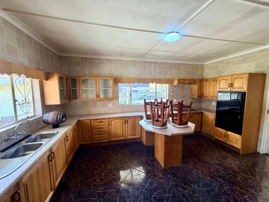 4 Bedroom Property for Sale in Duncanville Gauteng