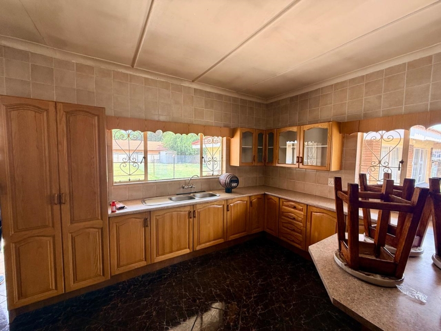 4 Bedroom Property for Sale in Duncanville Gauteng