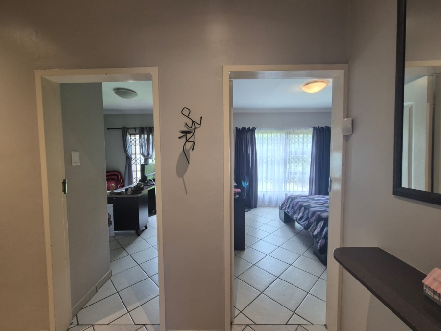 3 Bedroom Property for Sale in Vanderbijlpark SW 5 Gauteng