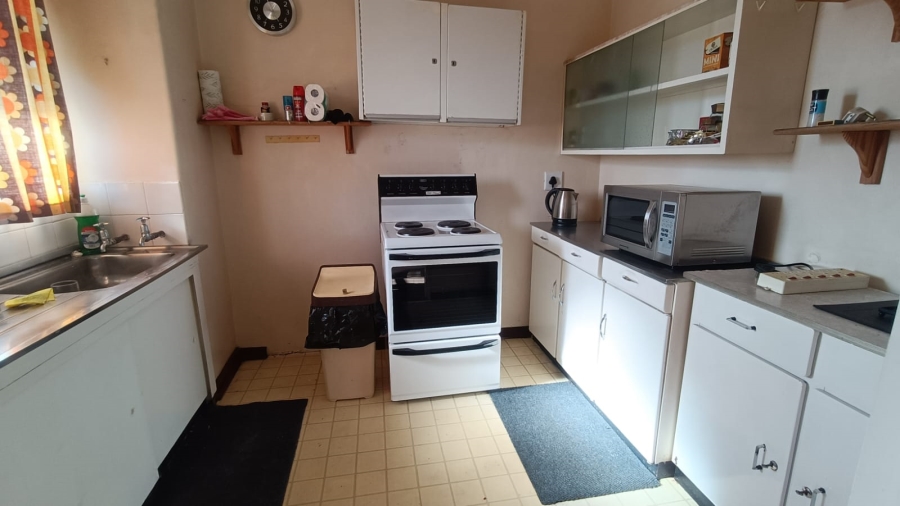 1 Bedroom Property for Sale in Vanderbijlpark CW 3 Gauteng