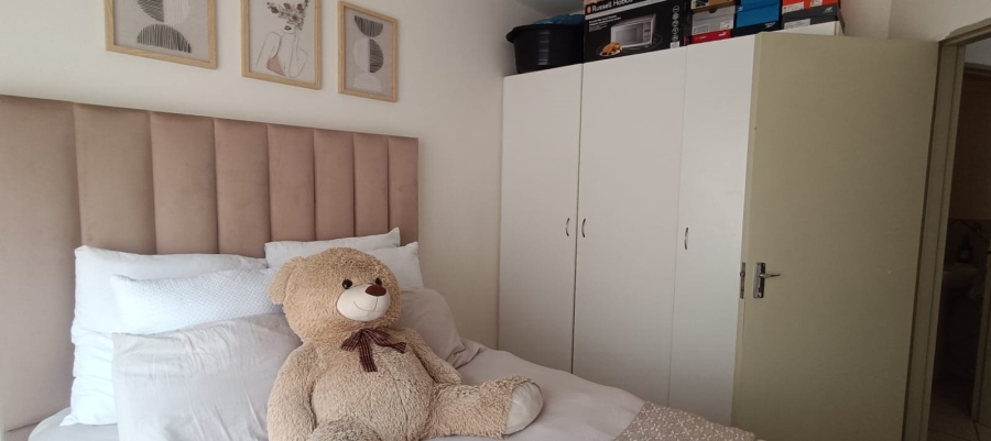 1 Bedroom Property for Sale in Vanderbijlpark CW 5 Gauteng