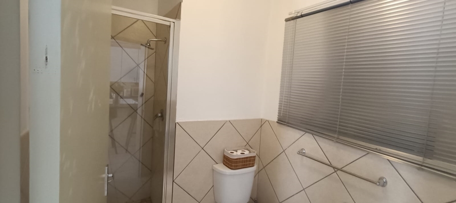 1 Bedroom Property for Sale in Vanderbijlpark CW 5 Gauteng