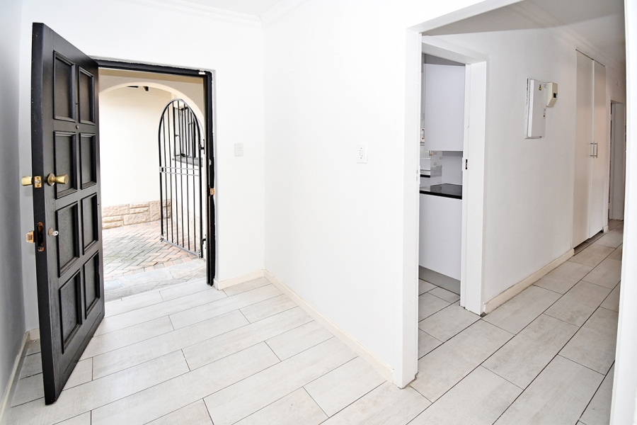 4 Bedroom Property for Sale in Olivedale Gauteng