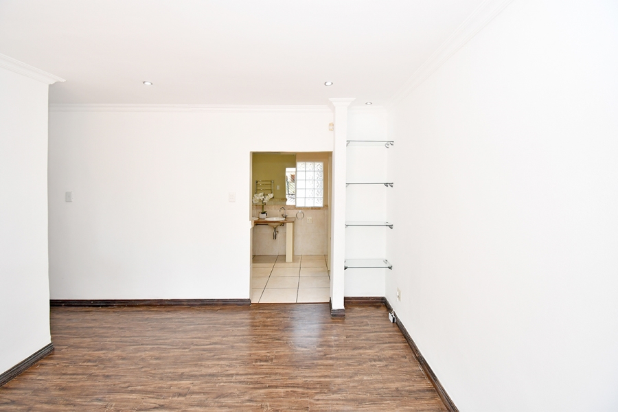 4 Bedroom Property for Sale in Olivedale Gauteng