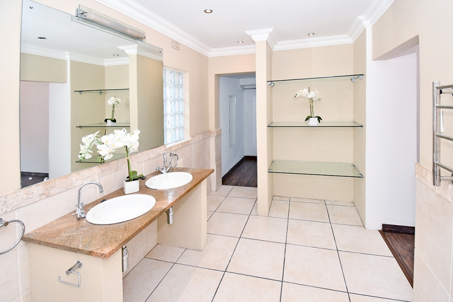 4 Bedroom Property for Sale in Olivedale Gauteng